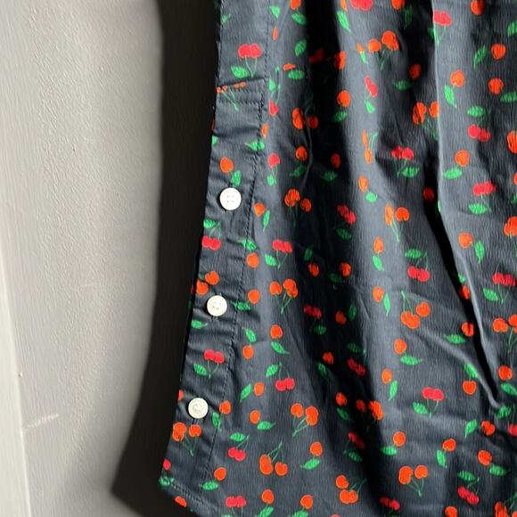 1901 Nordstrom Cherry Print Sleeveless Blouse Size Small - Picture 6 of 10